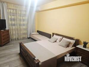 3-к квартира, посуточно, 70м2, 1/1 этаж