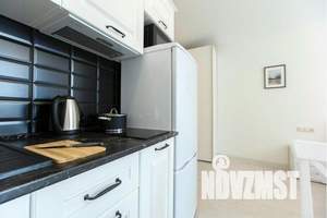 1-к квартира, посуточно, 33м2, 2/20 этаж