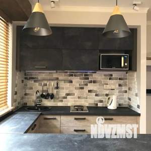 Студия квартира, посуточно, 24м2, 1/4 этаж