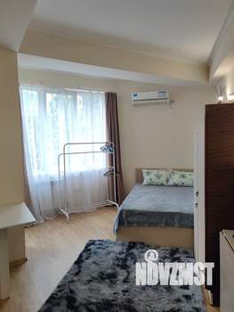 Студия квартира, посуточно, 28м2, 5/10 этаж