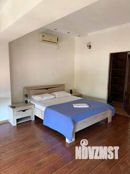 3-к квартира, посуточно, 90м2, 4/4 этаж