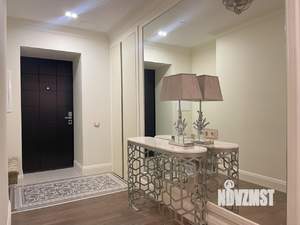 3-к квартира, на длительный срок, 130м2, 17/27 этаж