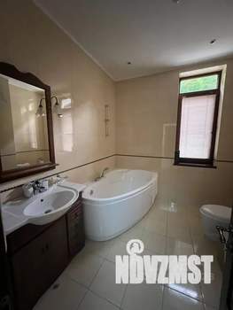 Студия квартира, посуточно, 57м2, 3/5 этаж