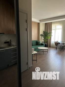 1-к квартира, посуточно, 53м2, 6/6 этаж