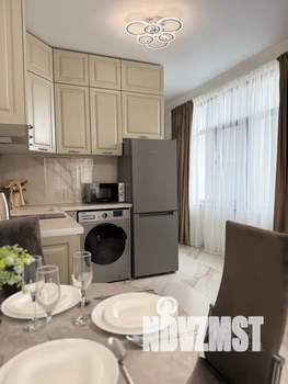 Студия квартира, посуточно, 34м2, 2/3 этаж