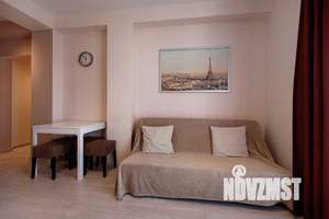 1-к квартира, посуточно, 40м2, 1/1 этаж