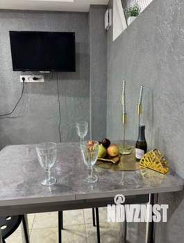 Студия квартира, посуточно, 23м2, 1/3 этаж