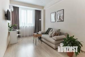 2-к квартира, посуточно, 40м2, 6/8 этаж