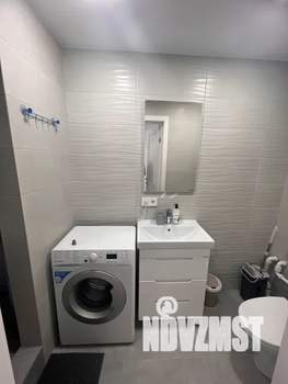 Студия квартира, посуточно, 27м2, 1/5 этаж