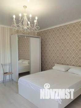 2-к квартира, посуточно, 43м2, 1/1 этаж