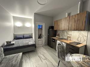 Студия квартира, посуточно, 22м2, 1/3 этаж