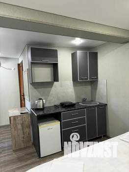 Студия квартира, посуточно, 24м2, 1/3 этаж