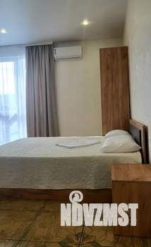 Студия квартира, посуточно, 40м2, 3/3 этаж