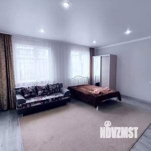 Студия квартира, посуточно, 38м2, 4/5 этаж