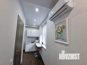 Студия квартира, посуточно, 21м2, 1/5 этаж