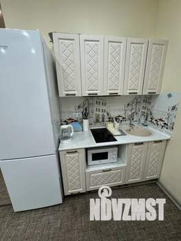 Студия квартира, посуточно, 35м2, 1/8 этаж