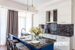 3-к квартира, на длительный срок, 135м2, 6/12 этаж