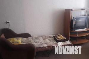 1-к квартира, посуточно, 10м2, 1/5 этаж