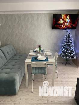 Студия квартира, посуточно, 31м2, 1/4 этаж