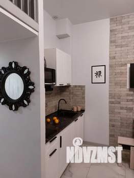 Студия квартира, посуточно, 25м2, 1/4 этаж