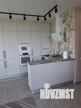 1-к квартира, посуточно, 62м2, 7/8 этаж