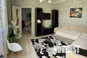 2-к квартира, посуточно, 45м2, 1/2 этаж