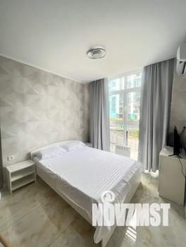 Студия квартира, посуточно, 22м2, 1/9 этаж