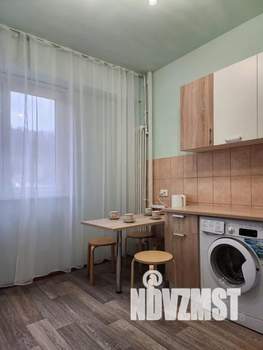 1-к квартира, посуточно, 34м2, 3/5 этаж