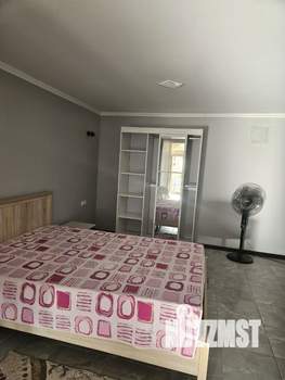 2-к квартира, на длительный срок, 70м2, 1/2 этаж