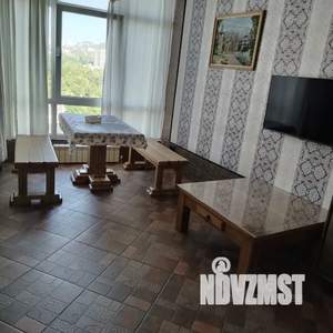 2-к квартира, посуточно, 65м2, 15/22 этаж