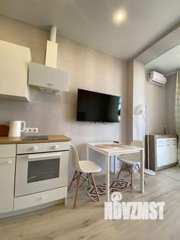 Студия квартира, посуточно, 28м2, 4/6 этаж