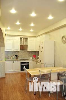 2-к квартира, посуточно, 41м2, 3/11 этаж