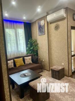 Студия квартира, посуточно, 32м2, 5/6 этаж