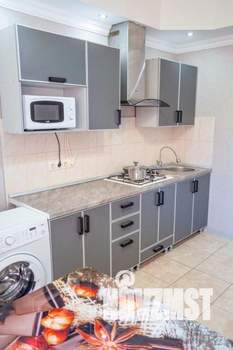 1-к квартира, посуточно, 48м2, 1/1 этаж