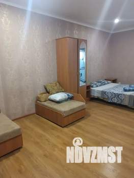 1-к квартира, посуточно, 38м2, 3/5 этаж