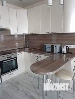 Студия квартира, посуточно, 37м2, 17/19 этаж