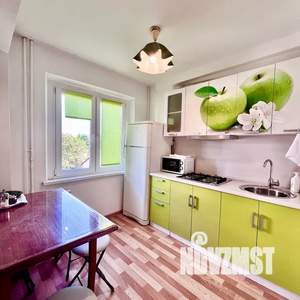 1-к квартира, посуточно, 26м2, 4/5 этаж