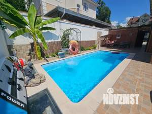 Студия квартира, посуточно, 27м2, 1/1 этаж