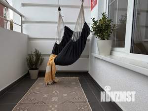 Студия квартира, посуточно, 30м2, 1/5 этаж