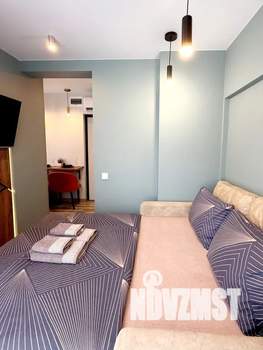 Студия квартира, посуточно, 15м2, 2/5 этаж