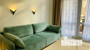 Студия квартира, посуточно, 33м2, 2/4 этаж