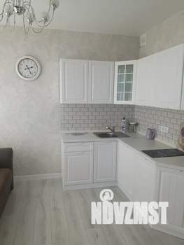 1-к квартира, посуточно, 40м2, 13/20 этаж