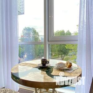 Студия квартира, посуточно, 45м2, 6/19 этаж