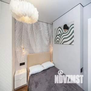 1-к квартира, посуточно, 40м2, 2/13 этаж