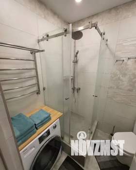 Студия квартира, посуточно, 30м2, 1/5 этаж
