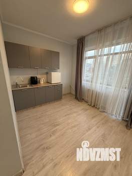 Студия квартира, посуточно, 35м2, 4/6 этаж