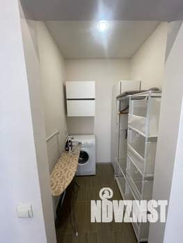 Студия квартира, посуточно, 30м2, 1/3 этаж