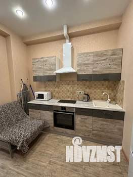 1-к квартира, посуточно, 37м2, 3/13 этаж