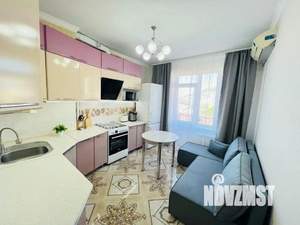 1-к квартира, посуточно, 50м2, 1/1 этаж