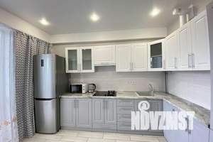 2-к квартира, посуточно, 50м2, 2/12 этаж